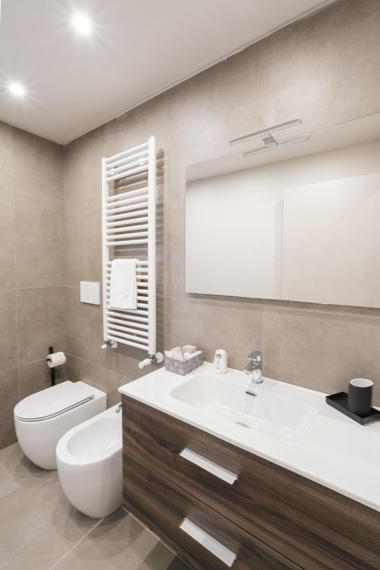 Residence Goldoni6 Suite Apartment Римини Экстерьер фото